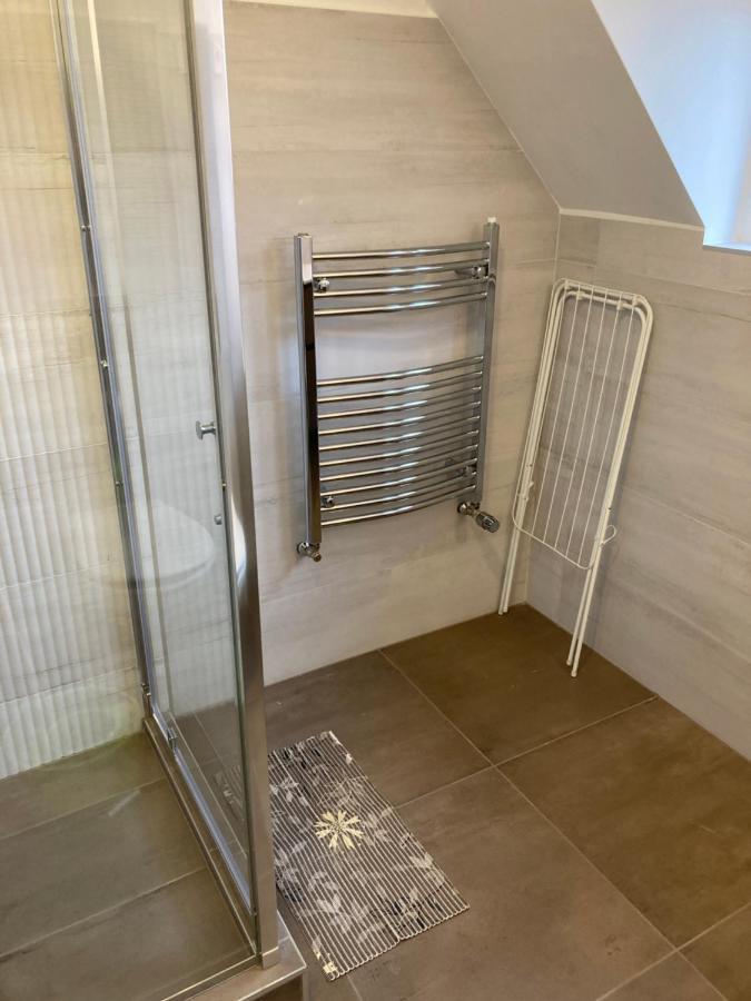 Kuenszler Apartmanhaz Zamárdi Εξωτερικό φωτογραφία