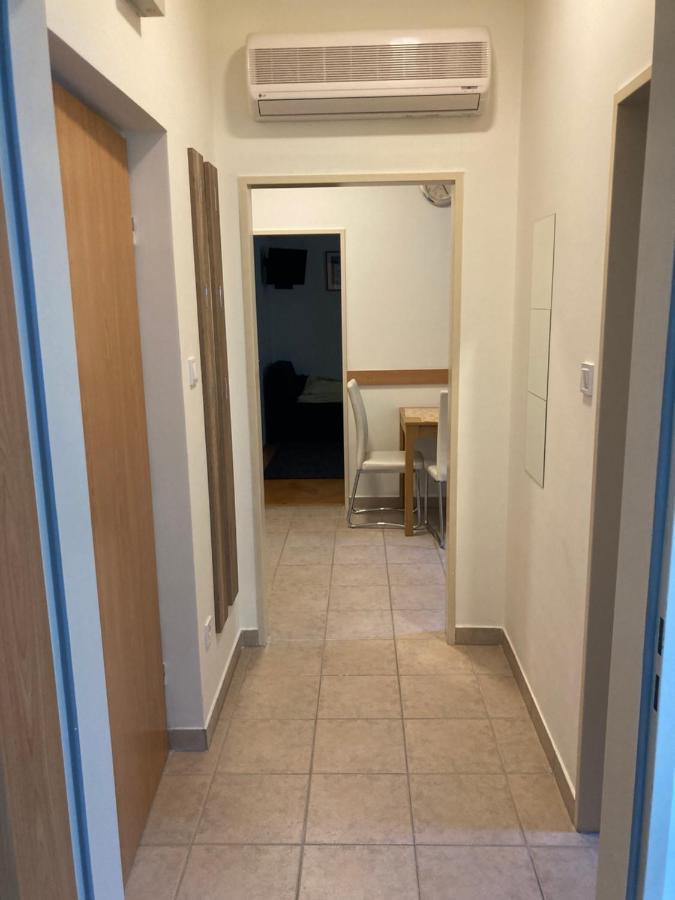 Kuenszler Apartmanhaz Zamárdi Εξωτερικό φωτογραφία